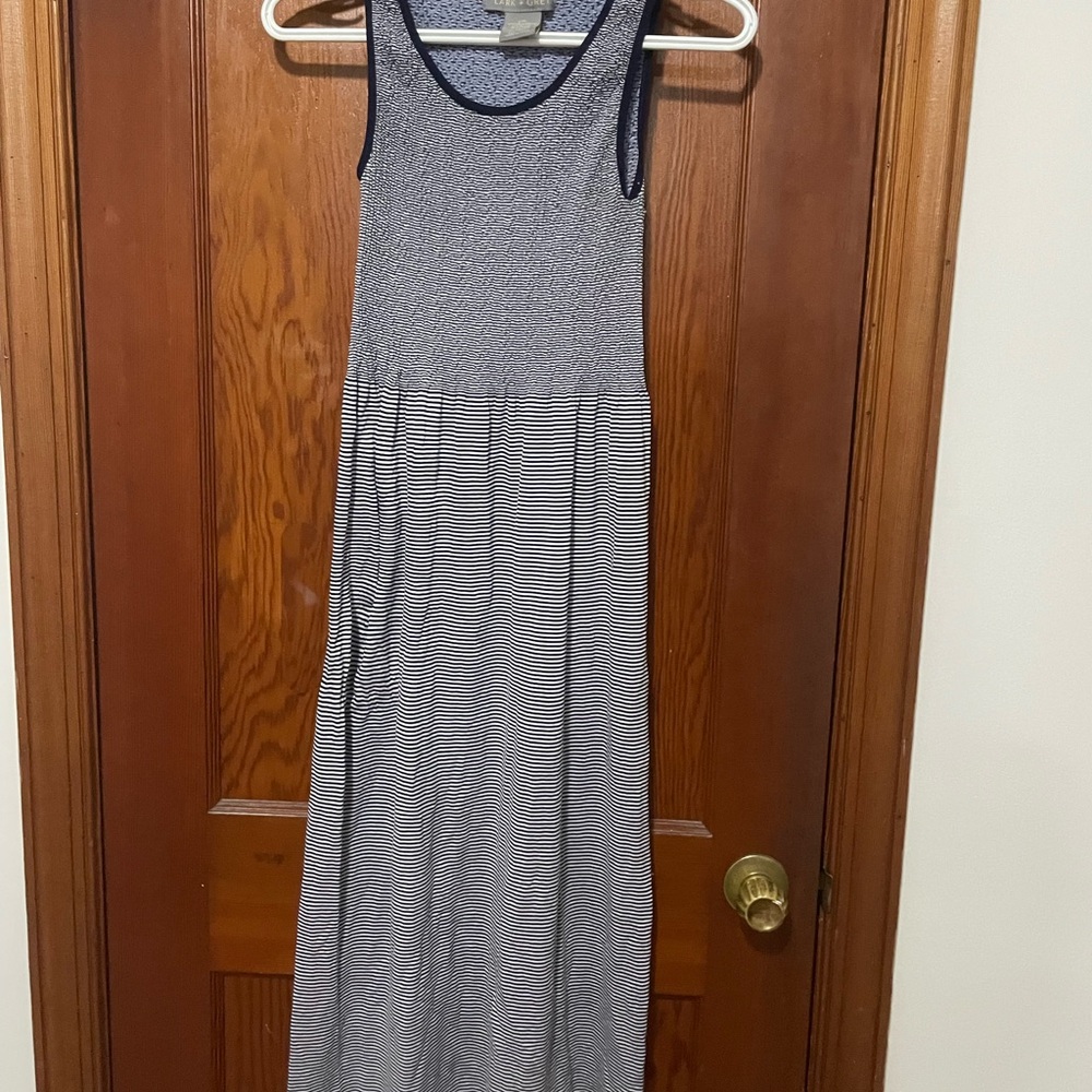 Gray Sleeveless Scoop Neck Maxi Sundress